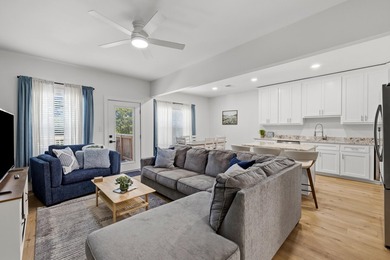 Lake Living Meets Investment Opportunity! Escape to the lake - photo 12
