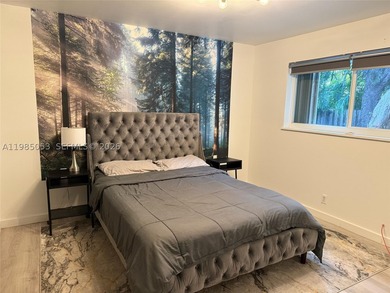 Prime Location! Exceptional Opportunity! This beautifully - photo 18