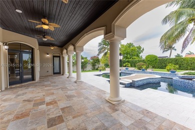Welcome to your dream home where luxury meets entertainment! - photo 18