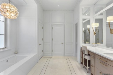 Exquisite Italian Villa - A Masterpiece of Timeless Elegance - photo 21