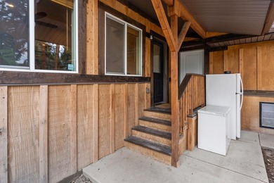 Peek-a-Boo Lake Views & Modern Comfort near Flathead Lake! - photo 22