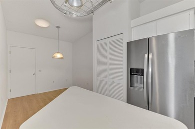 Under contract-accepting backup offers. Enjoy relaxed Florida - photo 27