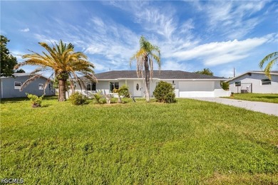 Welcome to this well-maintained Port Charlotte home offering 3 - photo 32