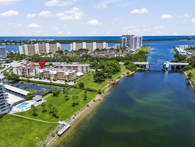 Welcome to this waterfront condominium in Waterway West - photo 3