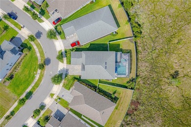 Six Bedroom upgraded smart home in gated community with pool - photo 6