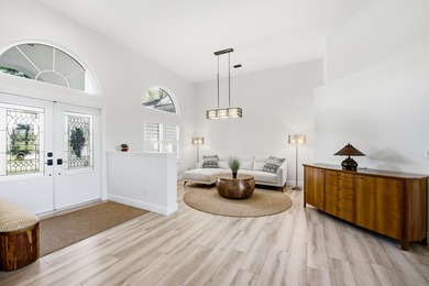 100% Move-In Ready! Beautifully updated and bright Monarch - photo 9