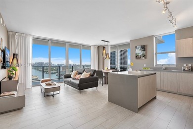 Super Popular Money Maker 3Br/2.5Ba Corner  Residence with Ocean - photo 1