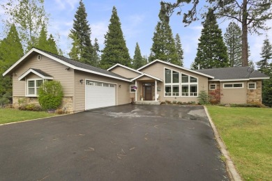 Lake Home For Sale in Lake Almanor, California