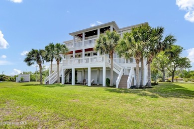 Extraordinary waterfront home offering over 300+ feet of - photo 19