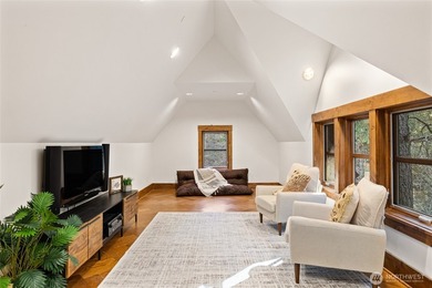 Escape the pace of the city & retreat to your own private - photo 31