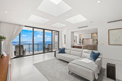 A truly rare offering in Boca Raton, this exquisitely reimagined - photo 3