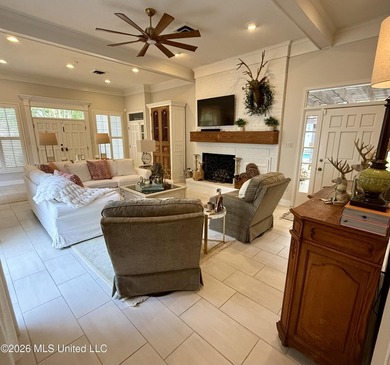 Nestled on Historic Grand Boulevard and surrounded by lush - photo 3