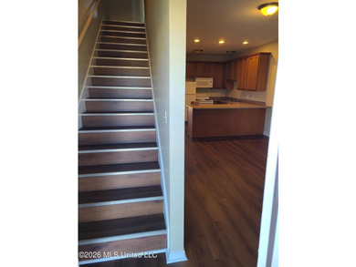 Excellent investment opportunity with this fully occupied - photo 2