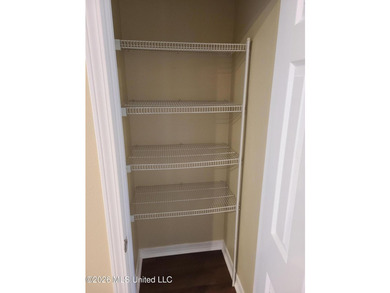Excellent investment opportunity with this fully occupied - photo 5