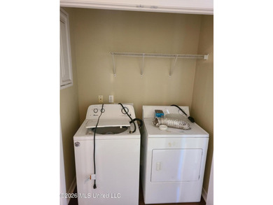 Excellent investment opportunity with this fully occupied - photo 8