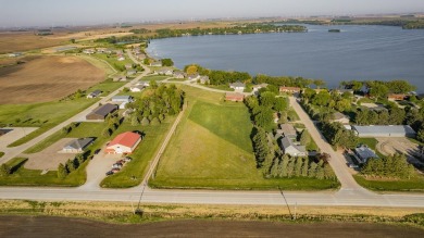 Silver Lake Acreage Active Under Contract in Lake Park Iowa