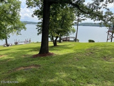 Incredible premier Main Channel Lake Front property. Three - photo 11