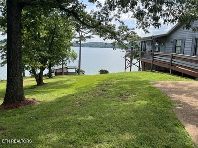 Incredible premier Main Channel Lake Front property. Three - photo 12
