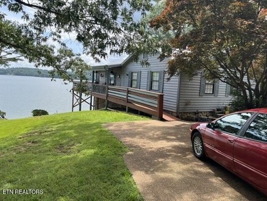 Incredible premier Main Channel Lake Front property. Three - photo 13
