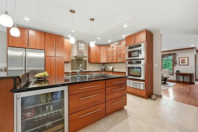 New To Market! Beautifully appointed and architecturally - photo 15