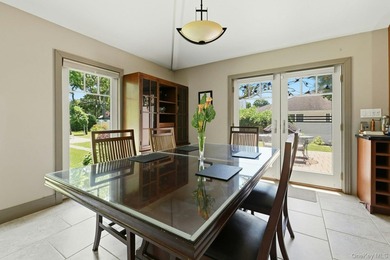 New To Market! Beautifully appointed and architecturally - photo 20