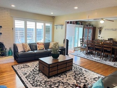 Charming home in a desirable neighborhood, featuring a gated - photo 2