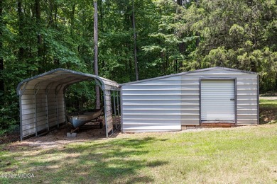 Enjoy peaceful lakefront living on beautiful High Falls Lake! - photo 24