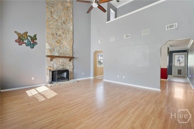 Welcome to 24 Saint Ives Drive in the heart of Georgetown. This - photo 3