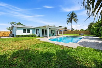 Lakefront living at its finest! Enjoy breathtaking panoramic - photo 1