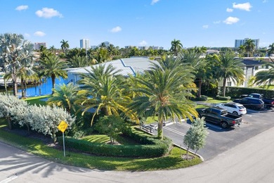 Exceptional opportunity to own a beautifully updated waterfront - photo 14