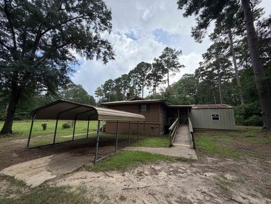 Escape to peaceful East Texas living in this charming 3-bedroom - photo 16