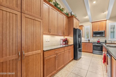 Welcome home to this beautifully maintained 3 bedroom, 2 - photo 22