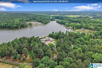 Experience the kind of lakefront estate that is convenient to - photo 1