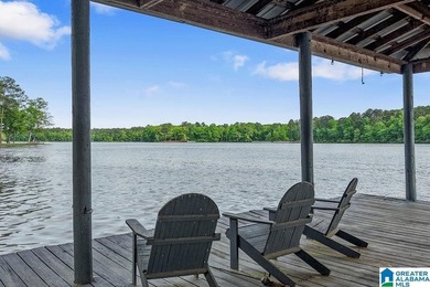 Experience the kind of lakefront estate that is convenient to - photo 7