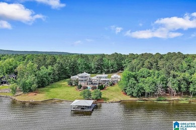 Experience the kind of lakefront estate that is convenient to - photo 8