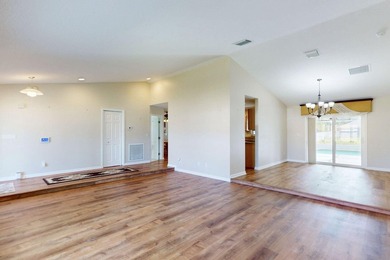 Beautiful CBS pool home on a .46-acre DOUBLE LOT with no HOA - photo 11