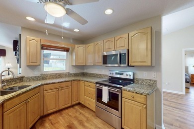 Beautiful CBS pool home on a .46-acre DOUBLE LOT with no HOA - photo 13
