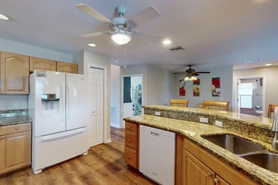 Beautiful CBS pool home on a .46-acre DOUBLE LOT with no HOA - photo 15