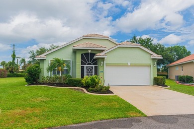 Gorgeous updated 2/2/2 with flex room with high-end finishes - photo 18