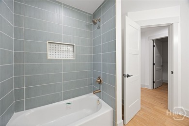 Beautiful new construction offering 3 bedrooms and 2 bathrooms - photo 22