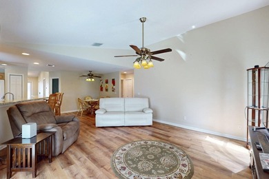 Beautiful CBS pool home on a .46-acre DOUBLE LOT with no HOA - photo 23