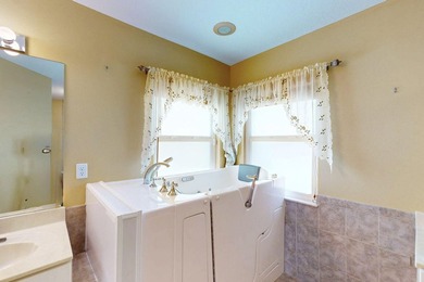 Beautiful CBS pool home on a .46-acre DOUBLE LOT with no HOA - photo 33