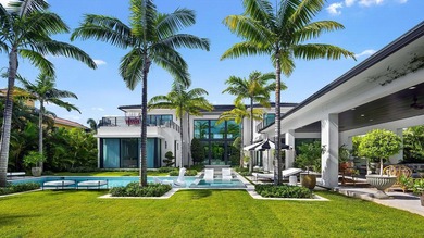 Beautifully finished and move-in ready, this like-new residence - photo 3
