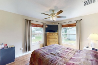 Beautiful CBS pool home on a .46-acre DOUBLE LOT with no HOA - photo 38