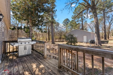 Waterfront home with breathtaking views of Caddo Lake - photo 7