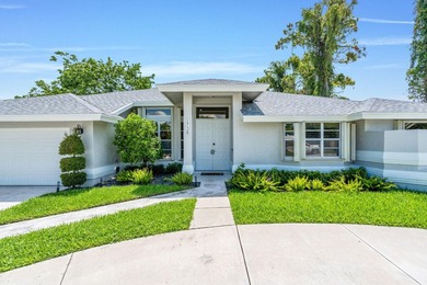 Welcome to this spacious single-story pool home in the - photo 7