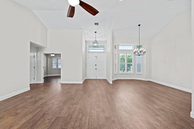 Welcome to this spacious single-story pool home in the - photo 8