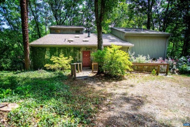(private lake, pond, creek) Home Sale Pending in Stanardsville Virginia