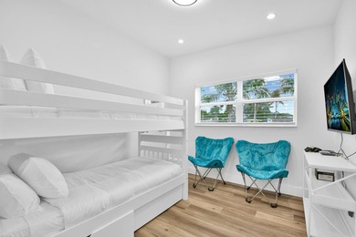 Enjoy the ultimate waterfront lifestyle in this exceptional - photo 16