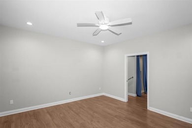 Welcome to Woodland Ridge! Built in 2022, this thoughtfully - photo 17